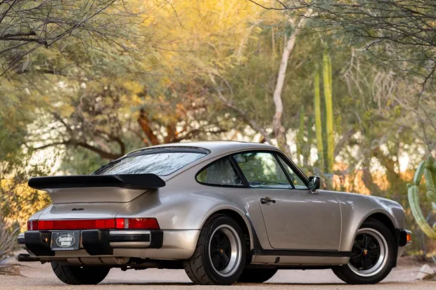 2019 911 Turbo photo 2