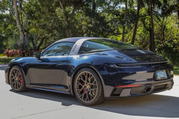 2022 911 Targa 4S photo 2