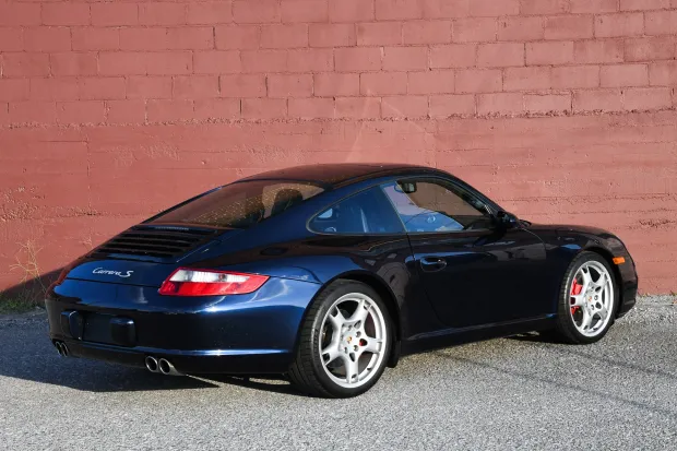 2005 911 Carrera S photo 2