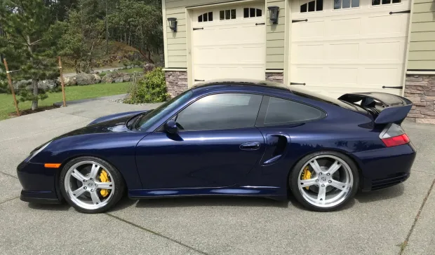2002 911 GT2 photo 2