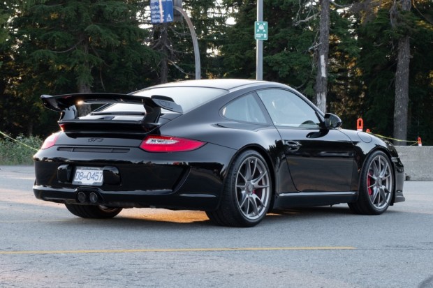2010 911 GT3 photo 2