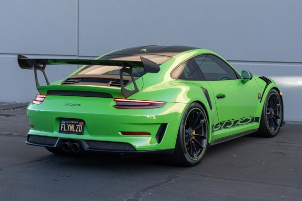 2019 911 GT3 RS photo 2