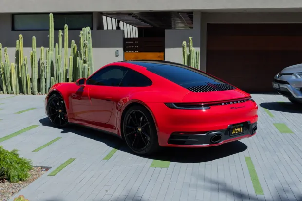 2020 911 Carrera 4S photo 2