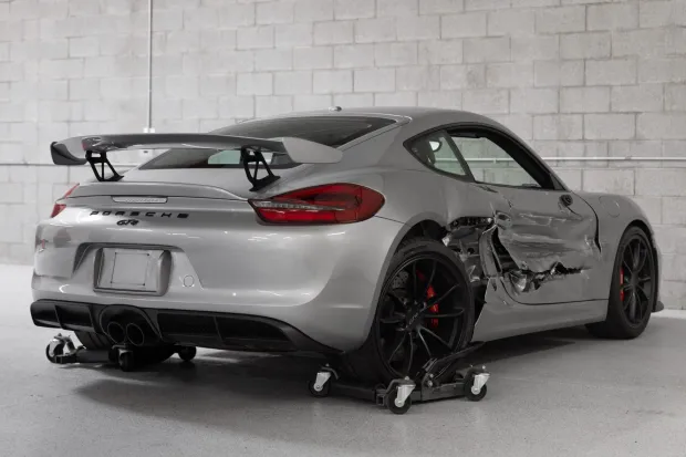 2016 Cayman GT4 photo 2