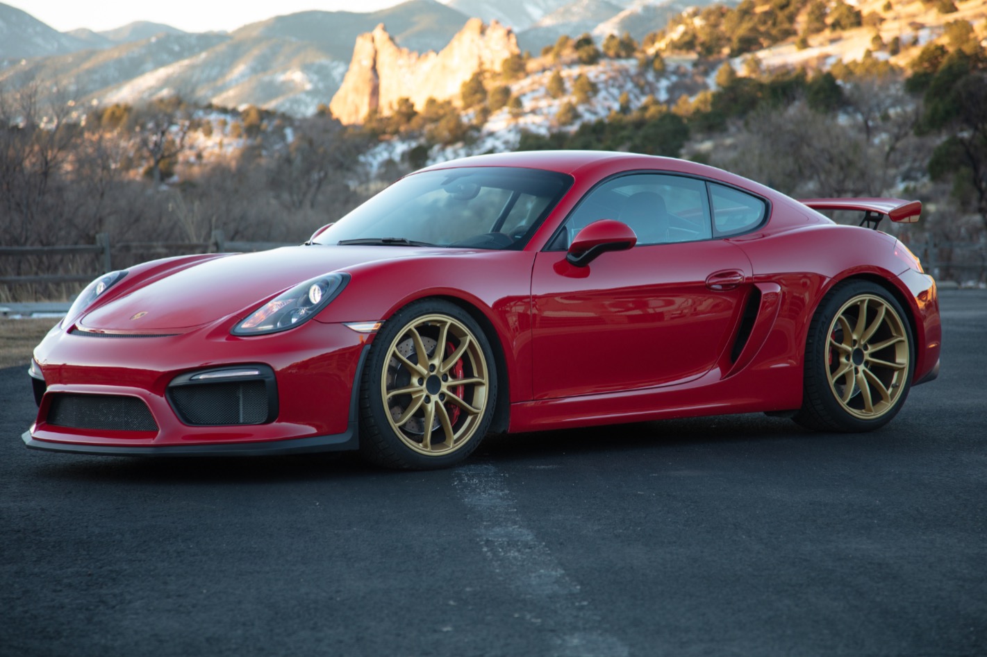 2016 Cayman GT4 photo 2