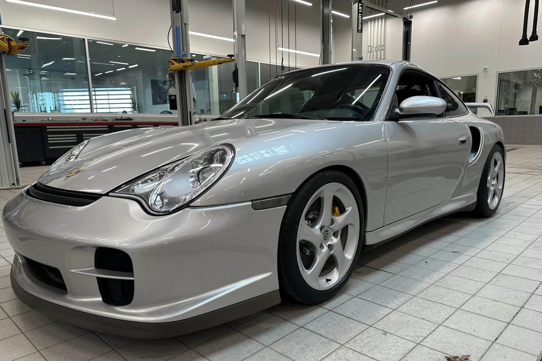 2003 Porsche 911 GT2