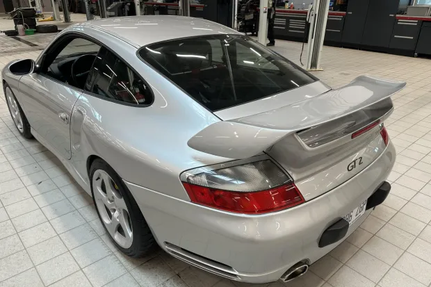 2003 911 GT2 photo 2