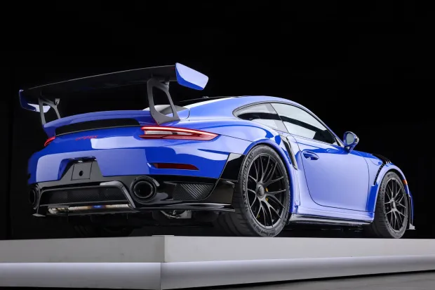 2019 911 GT2 RS photo 2