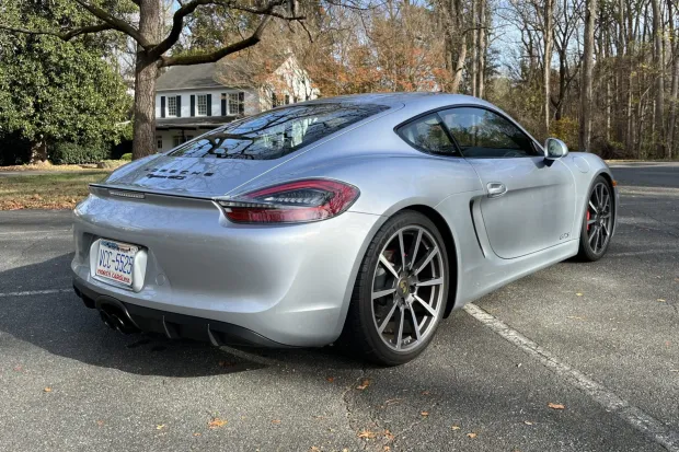 2015 Cayman S photo 2