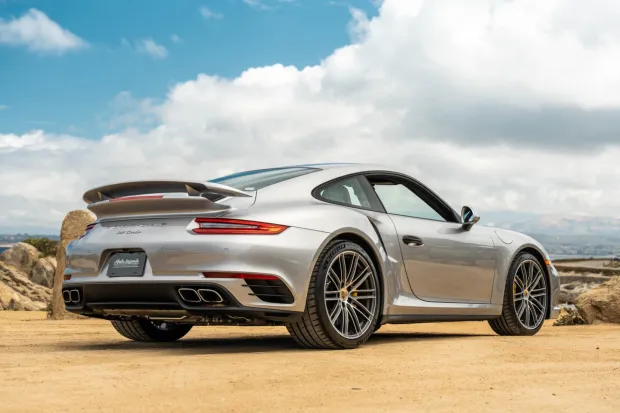 2017 911 Turbo photo 2