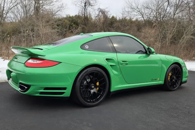 2011 911 Turbo photo 2