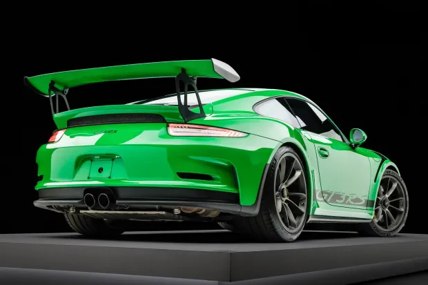 2016 911 GT3 RS photo 2
