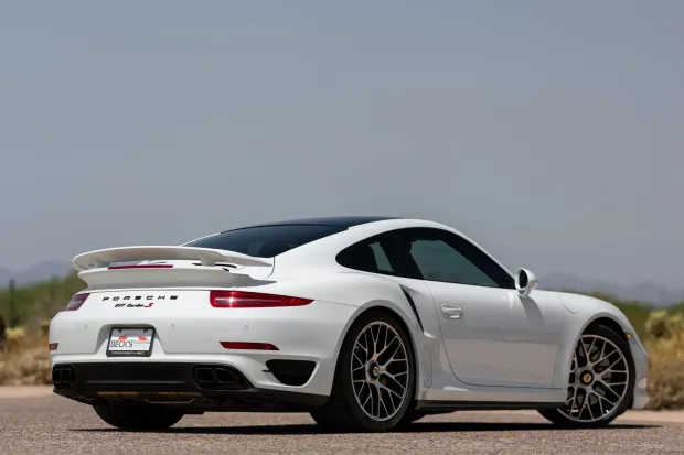 2014 911 Turbo S photo 2