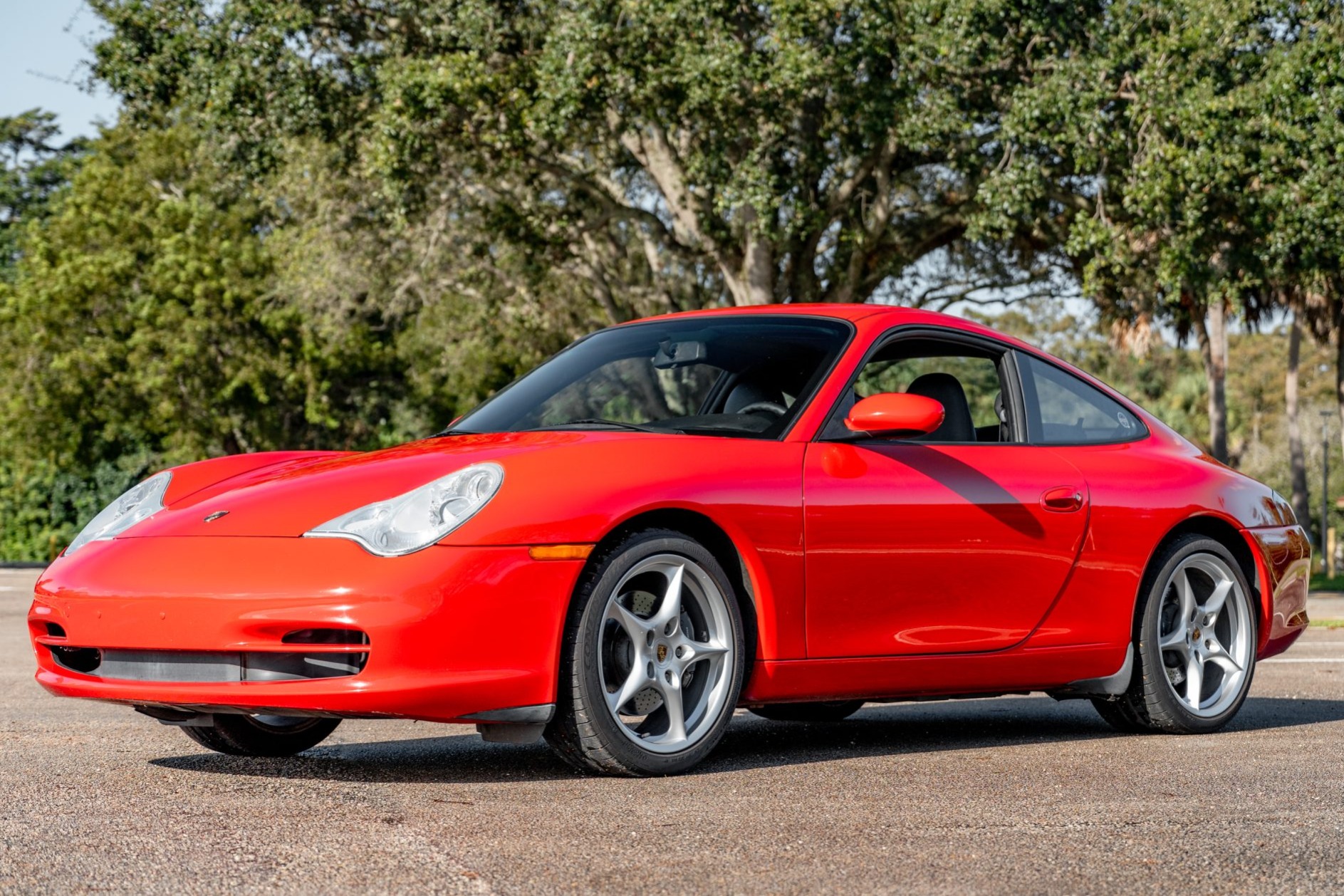 2002 911 Carrera photo 2
