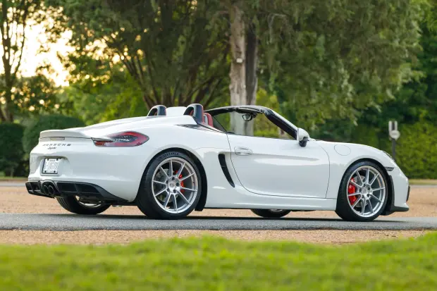 2016 Boxster Spyder photo 2