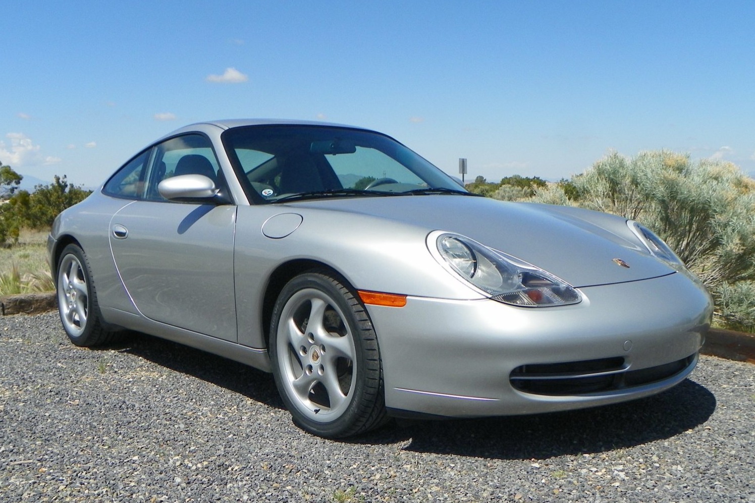 2000 911 Carrera photo 2
