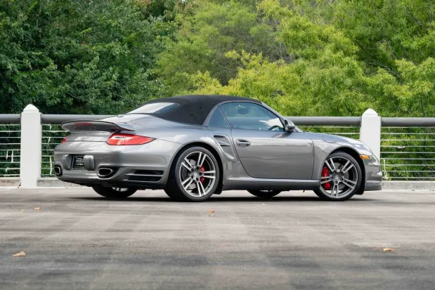 2010 911 Turbo Cabriolet photo 2
