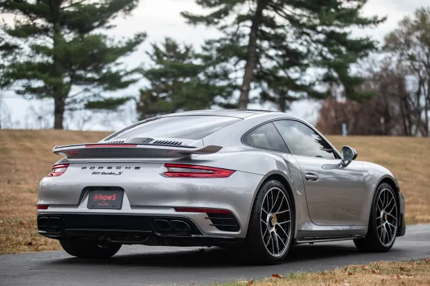 2017 911 Turbo S photo 2