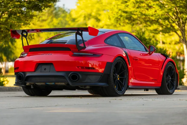 2018 911 GT2 RS photo 2
