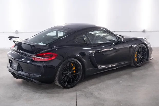 2016 Cayman GT4 photo 2