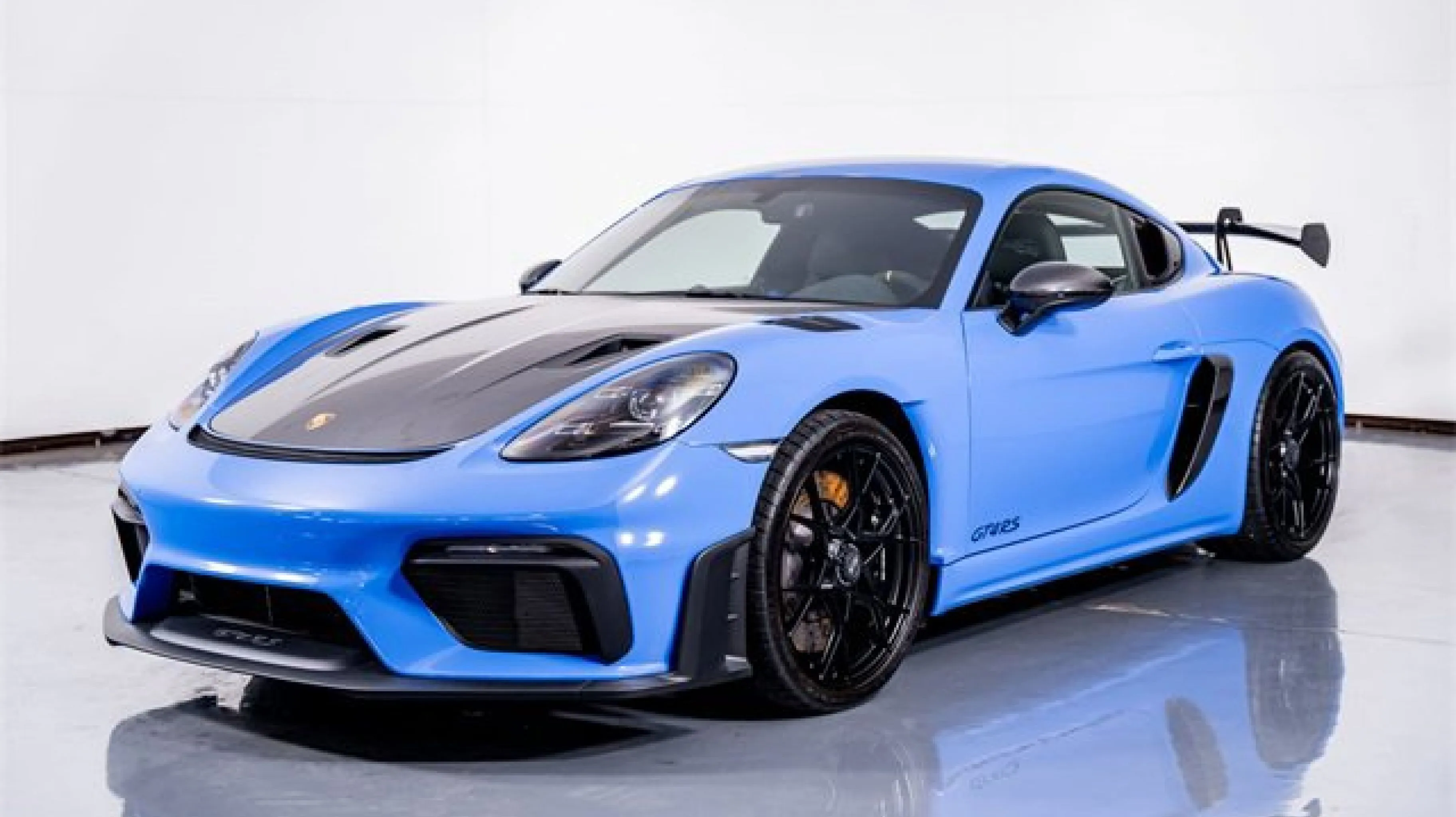 2024 Porsche 718 Cayman GT4 RS photo 4