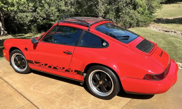 2019 911 Carrera S photo 2