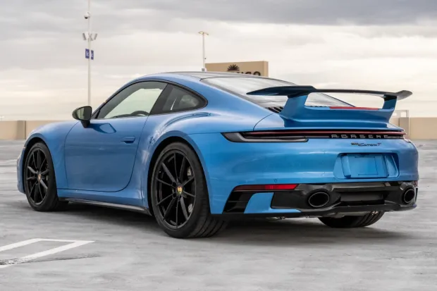 2024 911 Carrera T photo 2