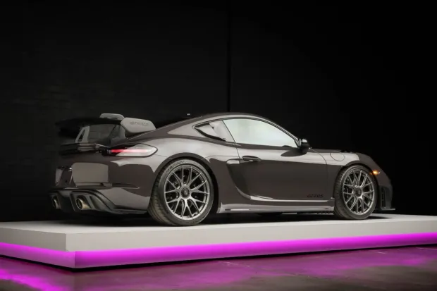2023 718 Cayman GT4 RS photo 2