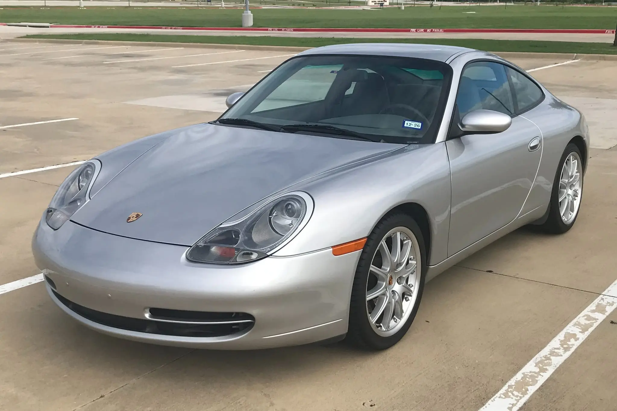 2001 Porsche 911 Carrera
