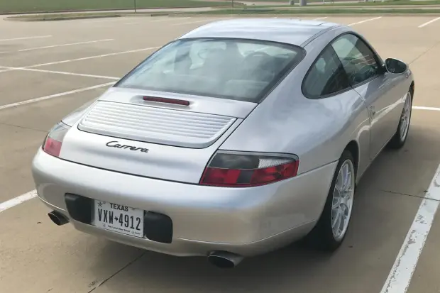 2001 911 Carrera photo 2
