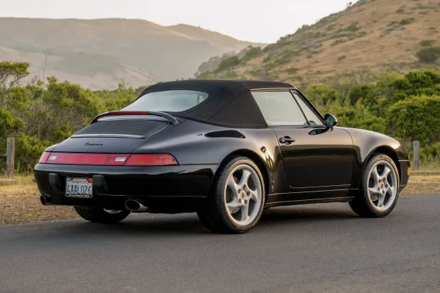 1998 911 Carrera photo 2