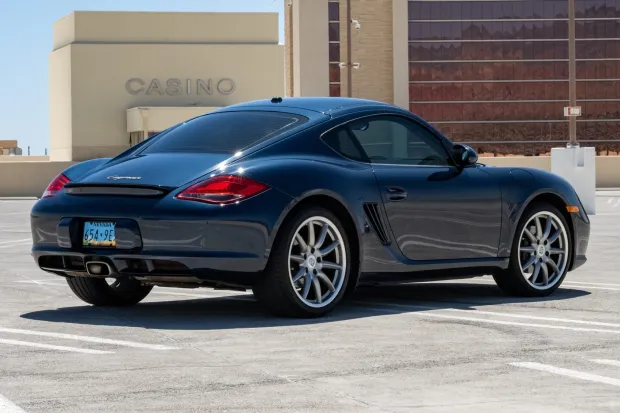 2012 Cayman Base photo 2