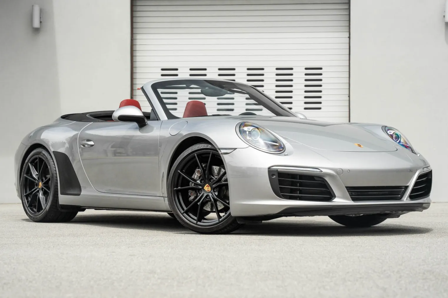 2017 Porsche 911 Carrera Cabriolet