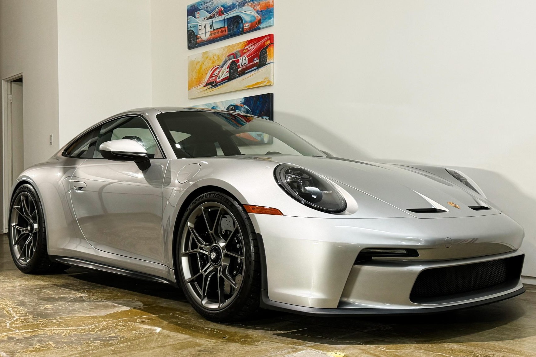 2022 911 GT3 Touring photo 2
