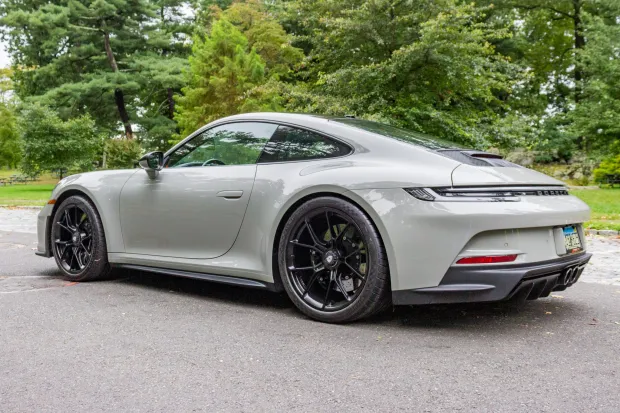 2022 911 GT3 Touring photo 2