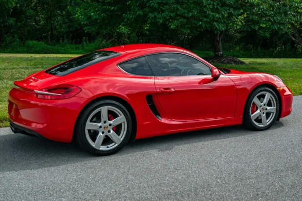 2014 Cayman S photo 2