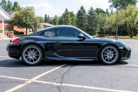2009 Cayman Base photo 2