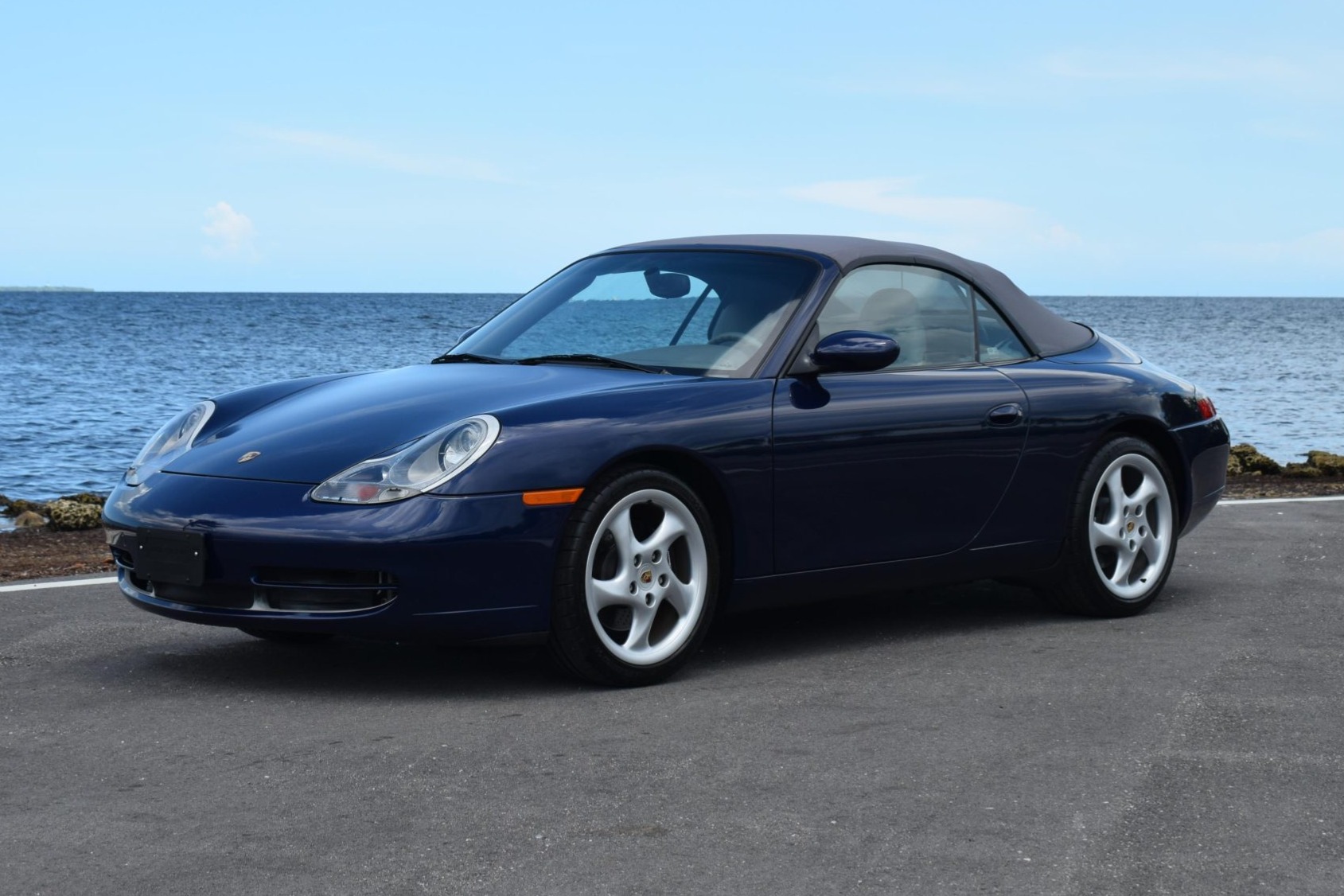 2001 911 Carrera Cabriolet photo 2