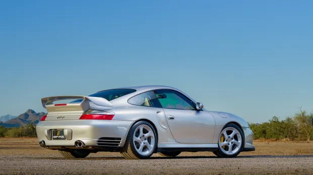 2003 911 GT2 photo 2