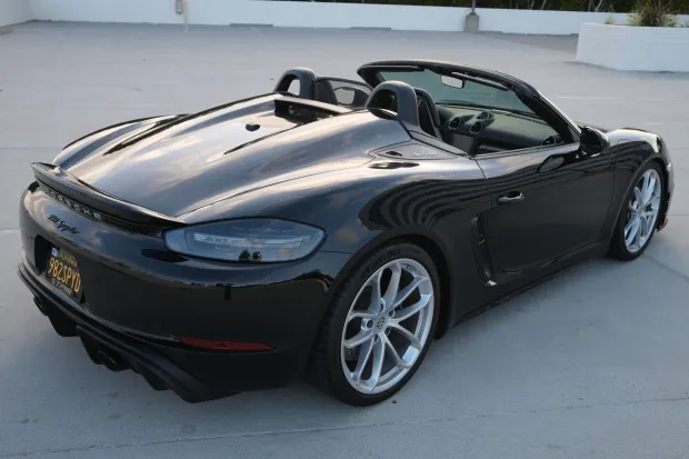 2023 718 Boxster Spyder photo 2