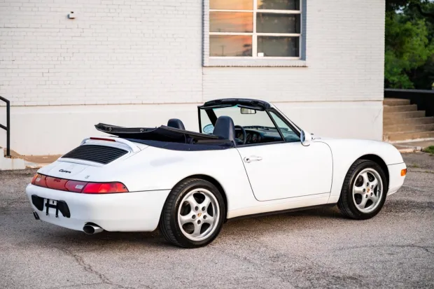 1997 911 Carrera photo 2