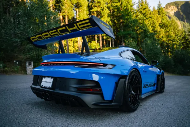 2024 911 GT3 RS photo 2