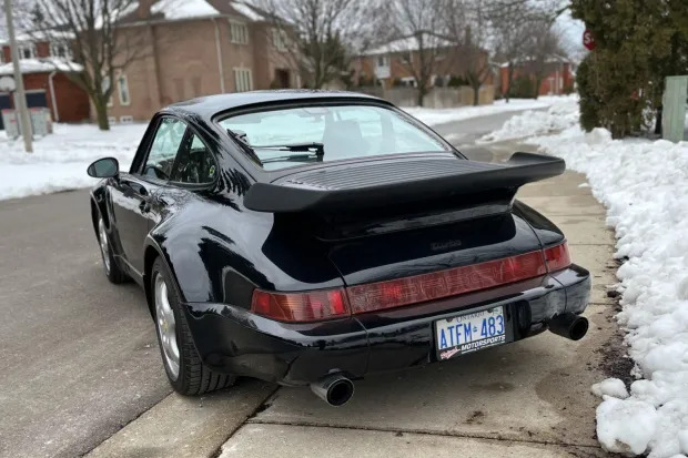 2021 911 Carrera photo 2