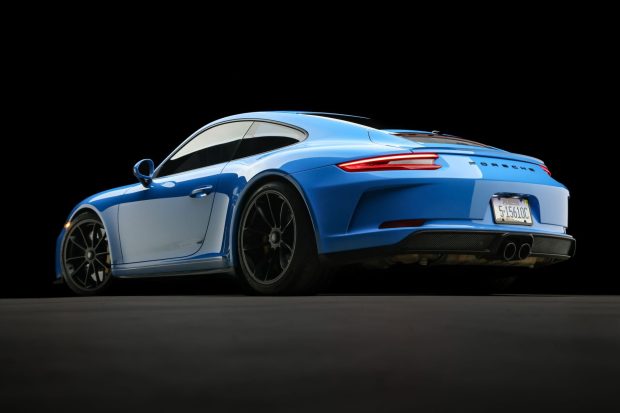 2018 911 GT3 Touring photo 2