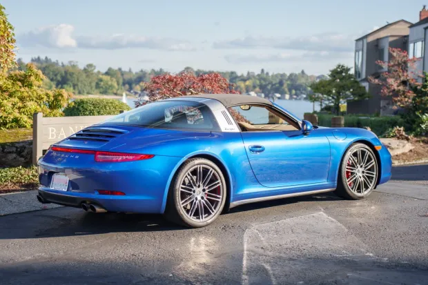 2015 911 Targa 4S photo 2
