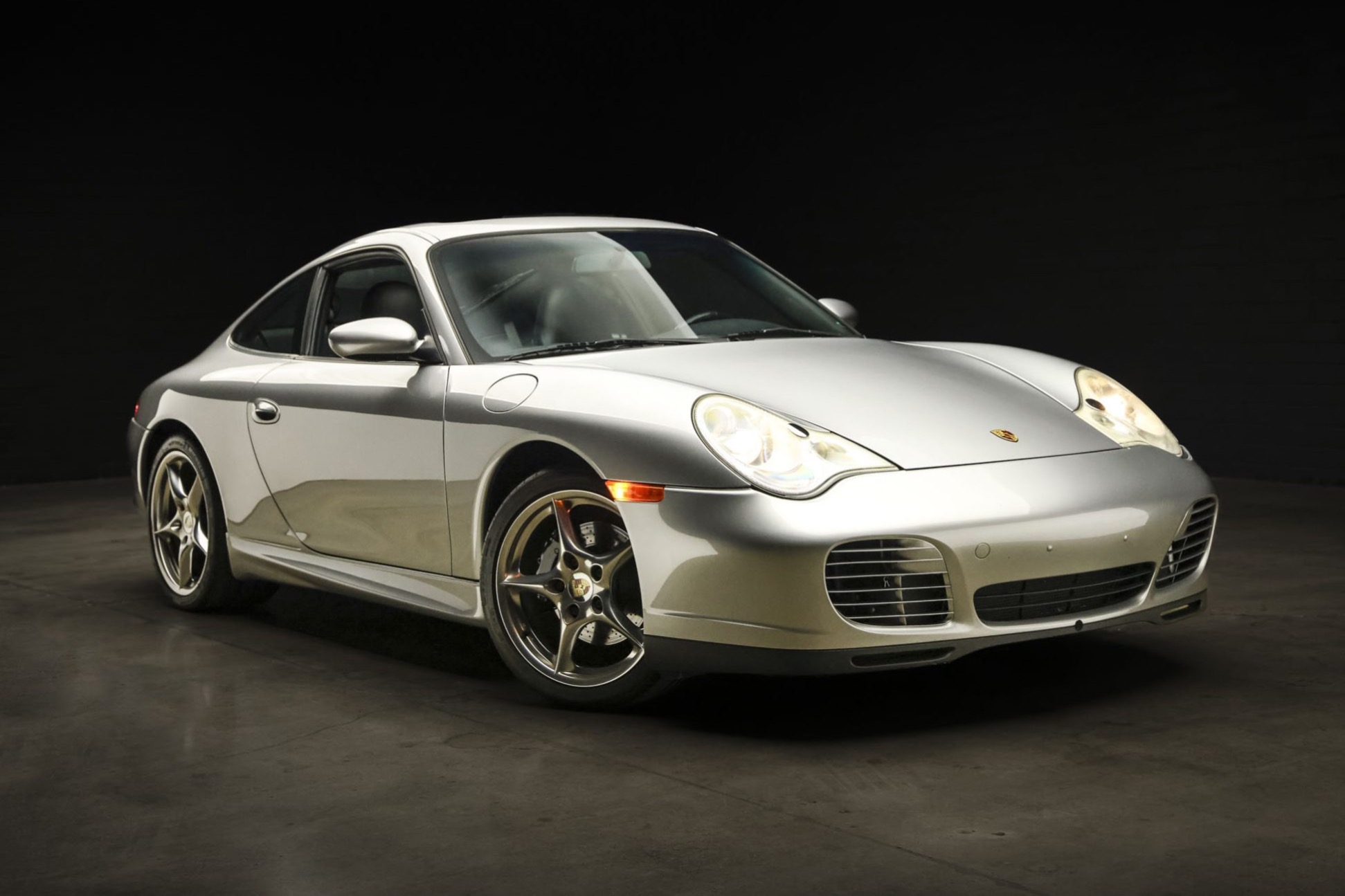 2004 911 Carrera photo 2