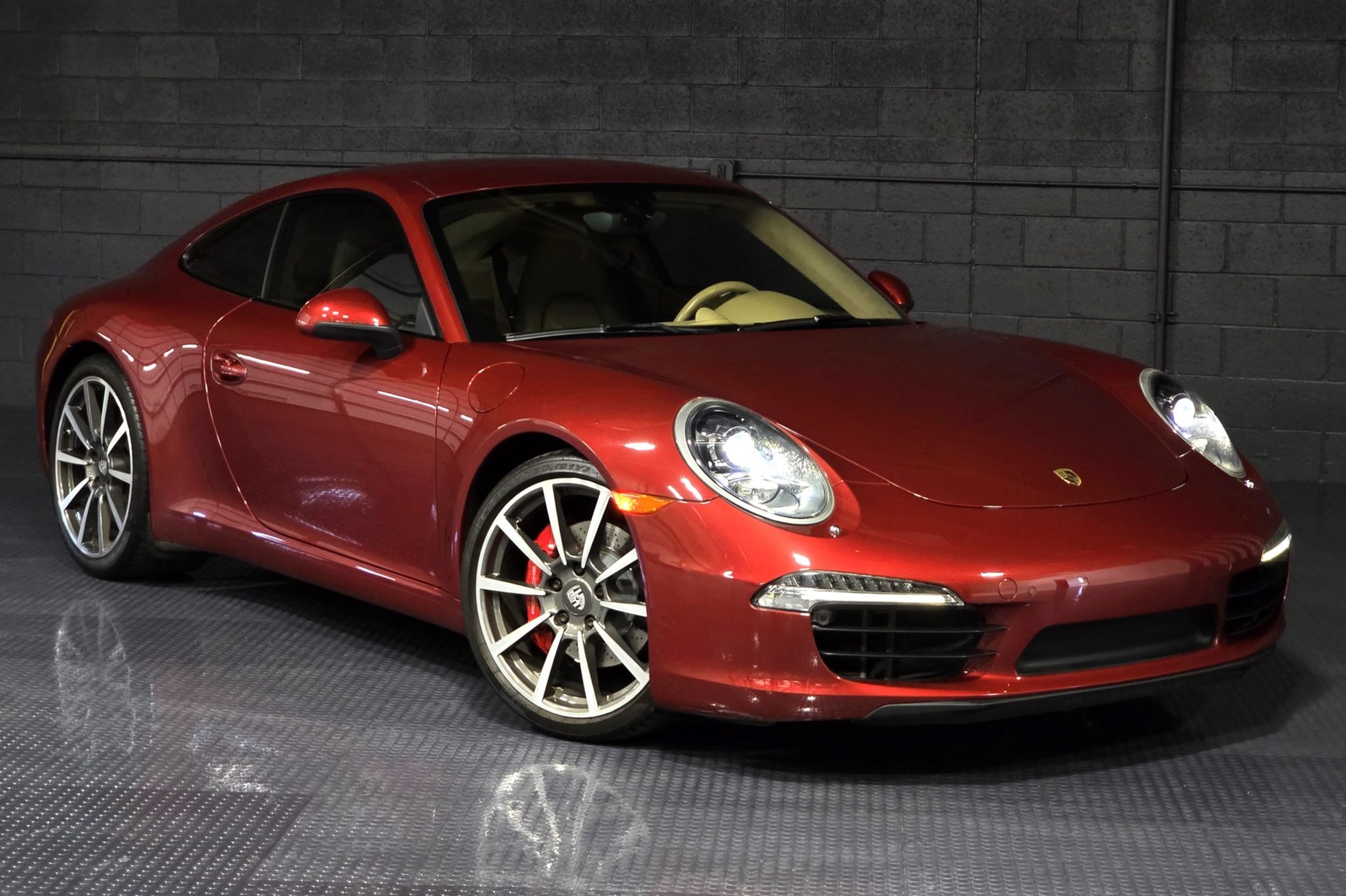 2012 911 Carrera S photo 2