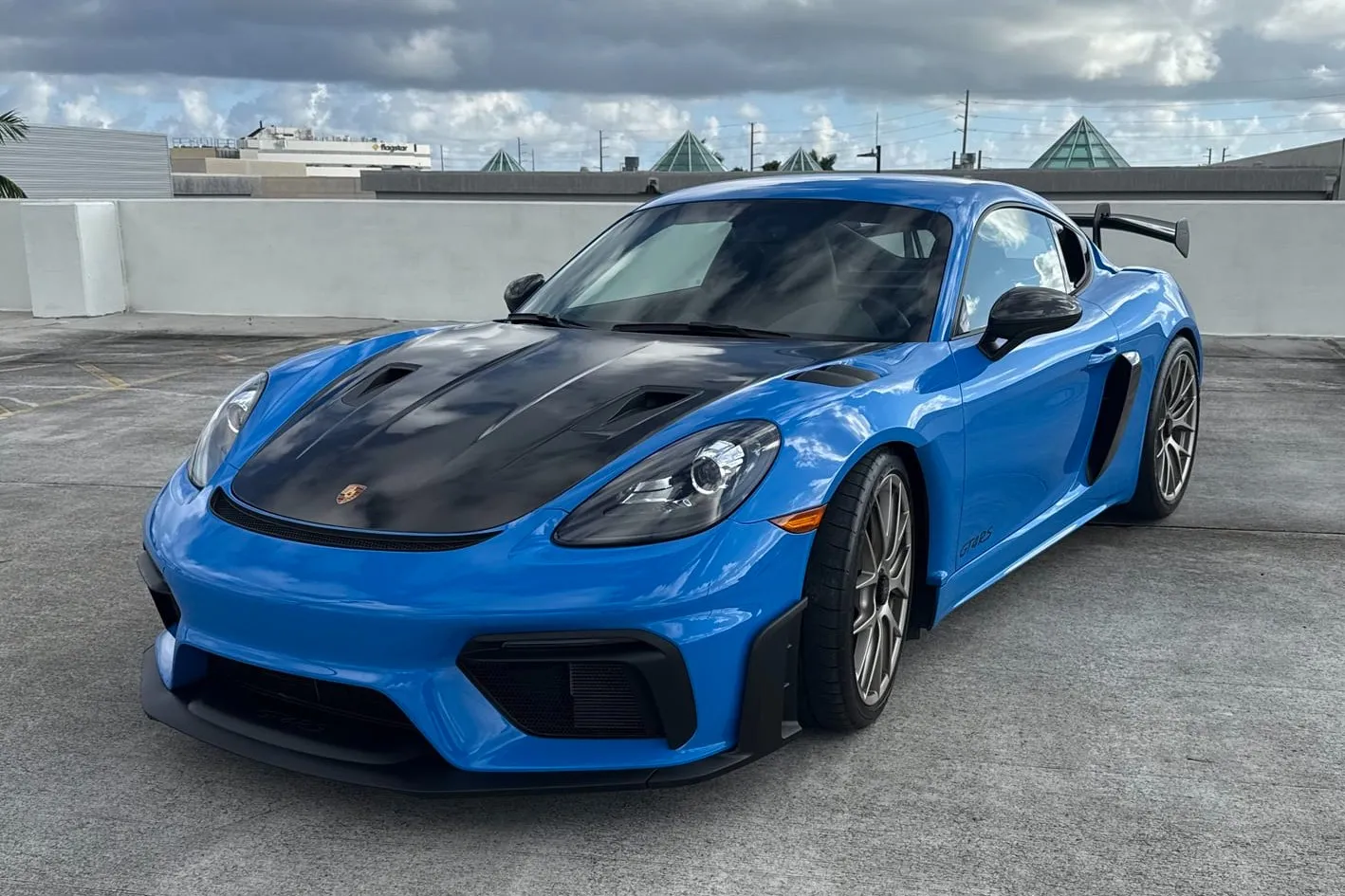 2023 Porsche 718 Cayman GT4 RS