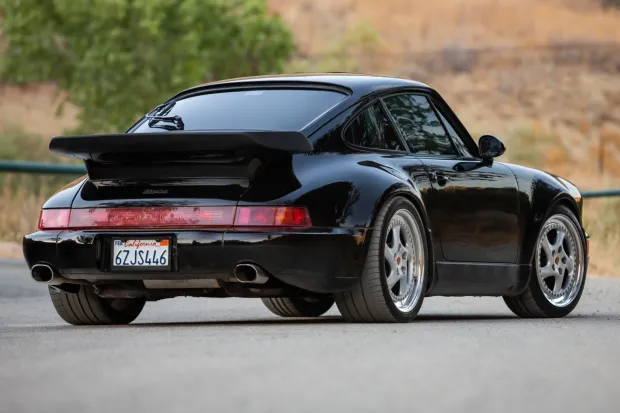 2021 911 Carrera photo 2