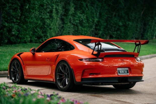 2016 911 GT3 RS photo 2